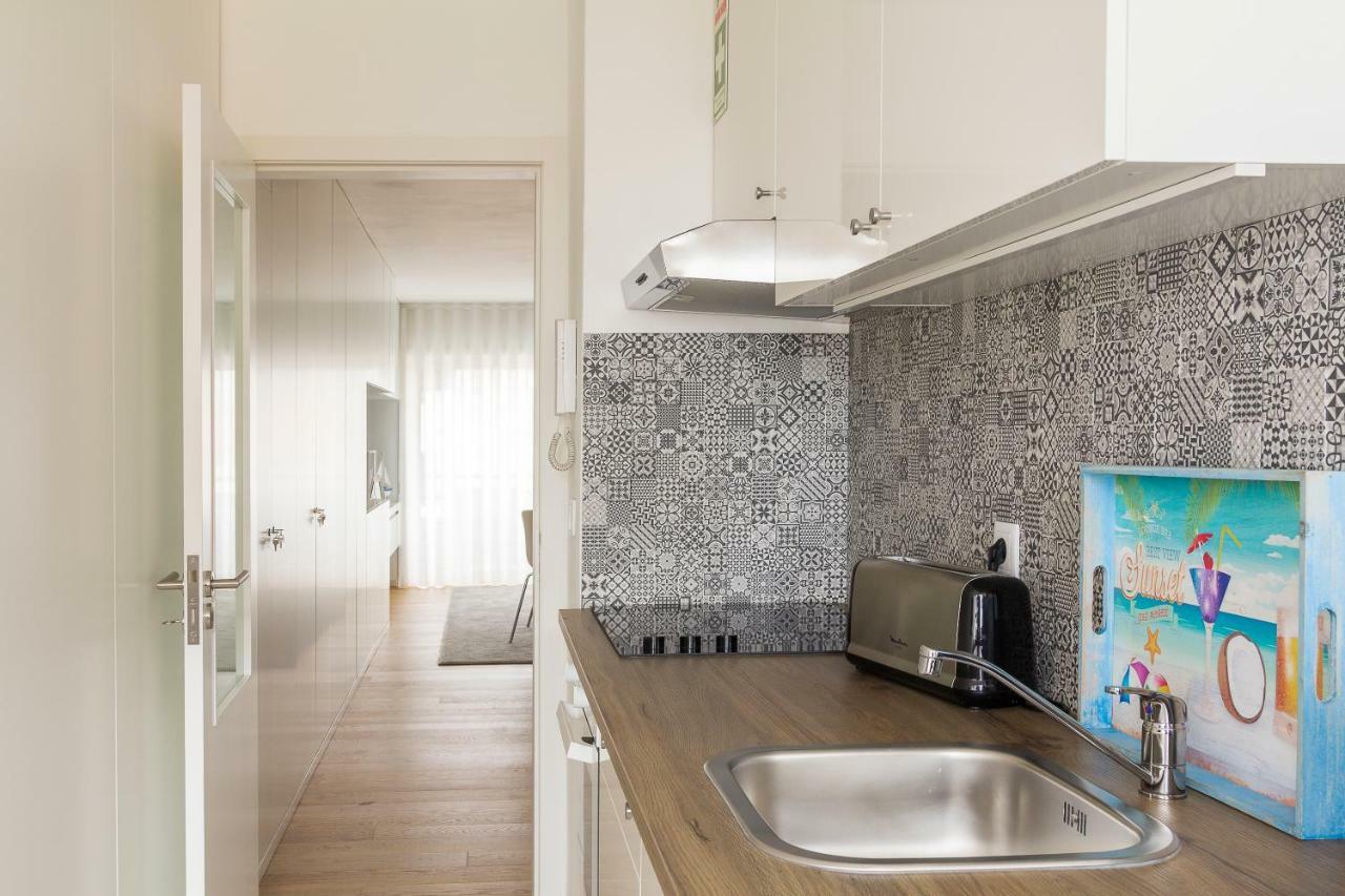 Apartamento Da Praia - Surf Матосиньос Екстериор снимка